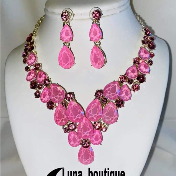 Jewelry - Statement Necklace And Earrings Set Pink